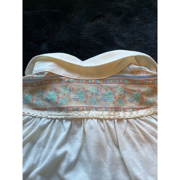 Vintage Fritzi  Cream Color Floral Design. See Description For Measurements. - Picture 3 of 4